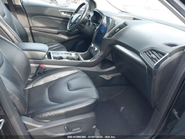 2FMPK4K98NBB03812 Ford Edge Titanium