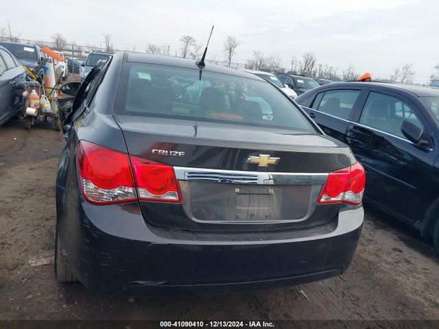 Chevrolet Cruze Ls Auto 2014 1G1PA5SG9E7462132 Image 16