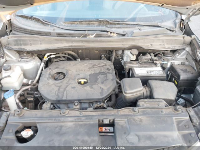 KM8JT3AFXFU085961 Hyundai TUCSON GLS