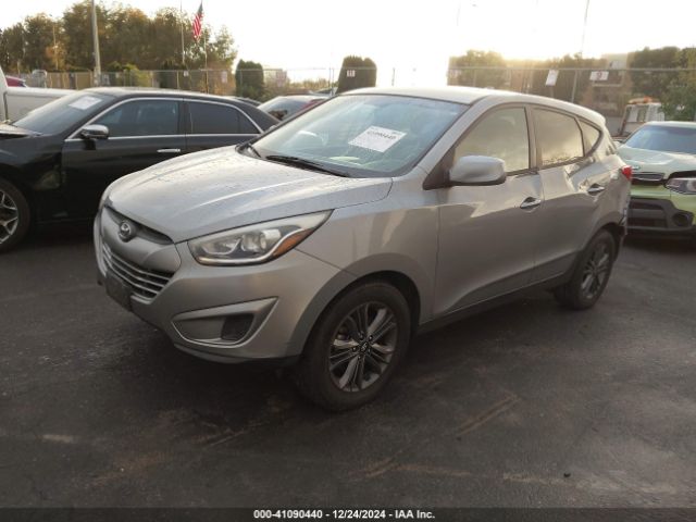 KM8JT3AFXFU085961 Hyundai TUCSON GLS