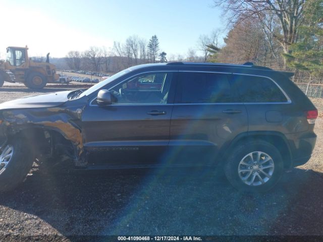 1C4RJFAG2MC628889 Jeep Grand Cherokee Laredo E 4x4