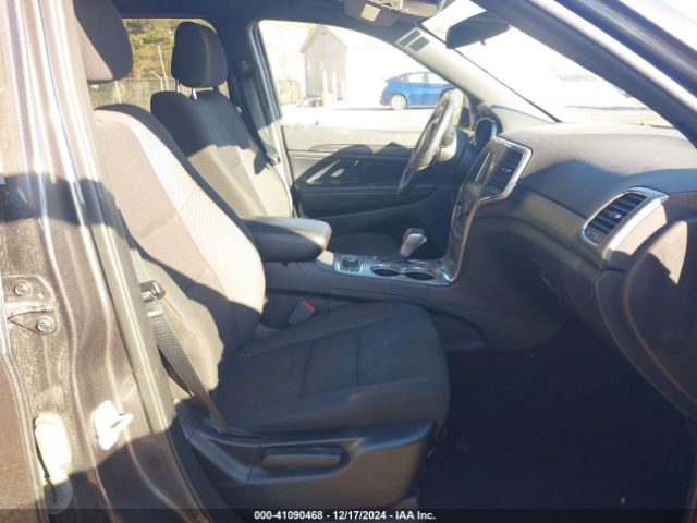 1C4RJFAG2MC628889 Jeep Grand Cherokee Laredo E 4x4