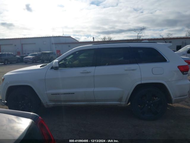 1C4RJEAG8FC721512 Jeep Grand Cherokee Altitude