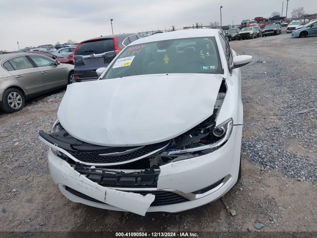 1C3CCCAB8FN669588 Chrysler 200 Limited