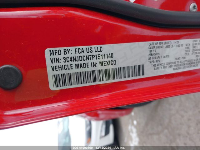 3C4NJDCN7PT511140 Jeep Compass (red) Edition 4x4