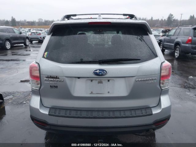 JF2SJAEC3HH405685 Subaru Forester 2.5i Premium