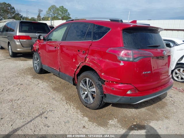 Toyota Rav4 Xle 2016 JTMWFREV9GJ071669 Image 3