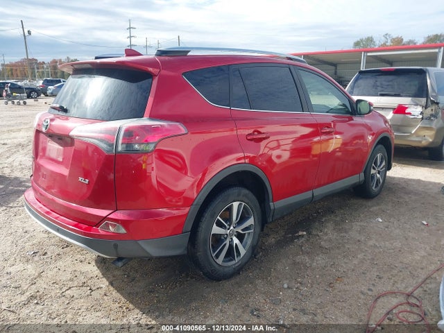 Toyota Rav4 Xle 2016 JTMWFREV9GJ071669 Image 4