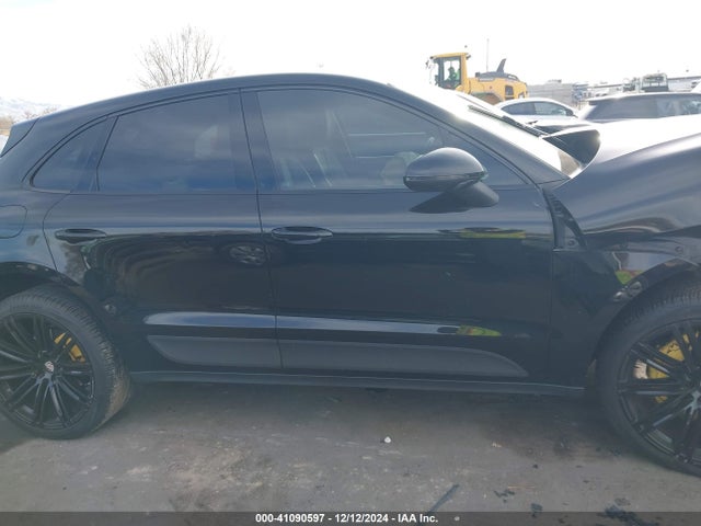 Porsche Macan 2015 WP1AB2A5XFLB52202 Image 14