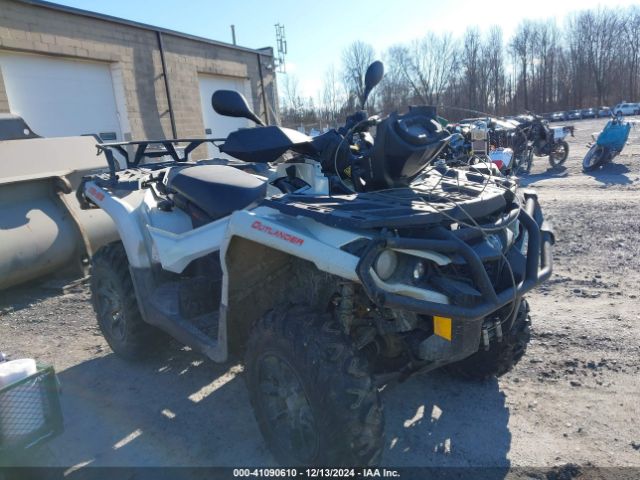 2017 CAN-AM OUTLANDER MAX 3JBLPAJ23HJ002904