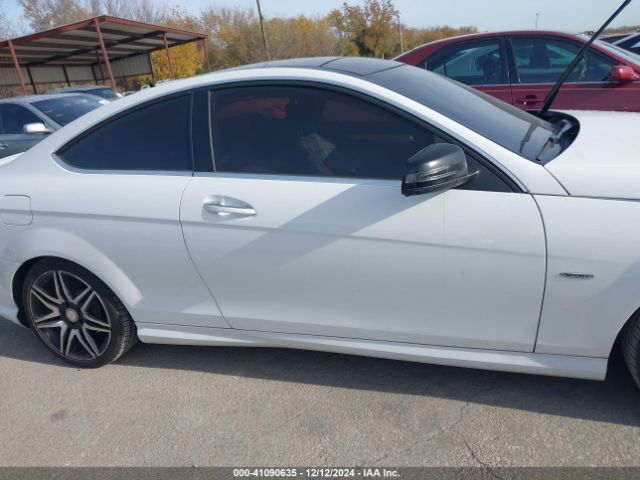 WDDGJ4HB0FG369309 Mercedes-Benz C 250