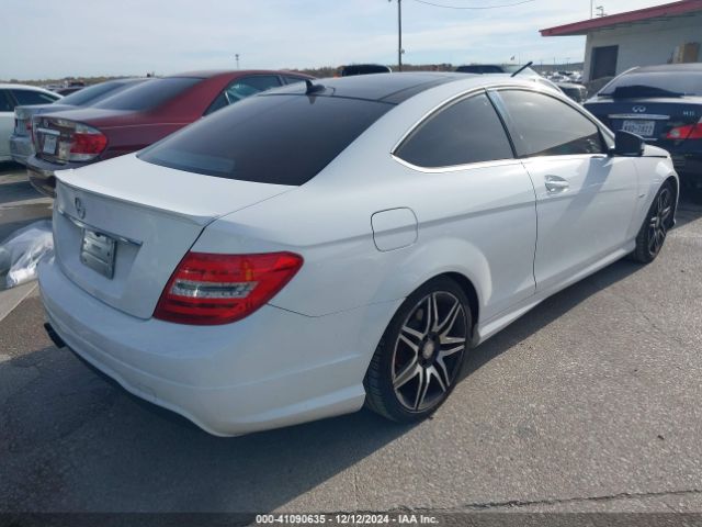 WDDGJ4HB0FG369309 Mercedes-Benz C 250