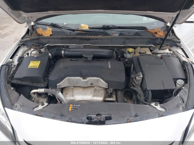 1G11E5SL3EF115005 Chevrolet MALIBU 2LT