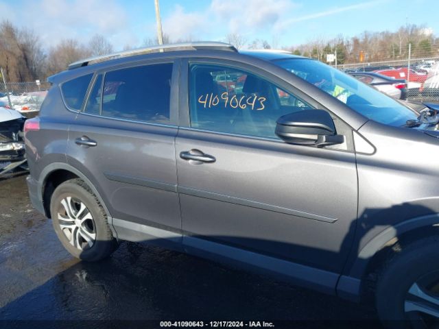 2T3BFREV7GW530777 Toyota RAV4 LE