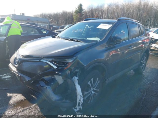 2T3BFREV7GW530777 Toyota RAV4 LE