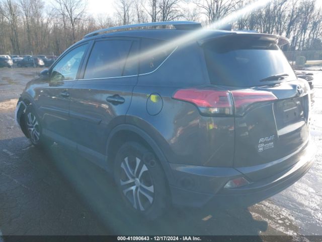 2T3BFREV7GW530777 Toyota RAV4 LE