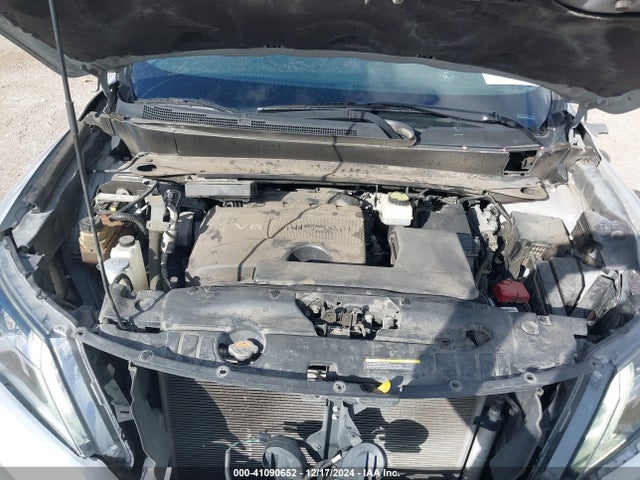 5N1DR2MM9JC654264 Nissan Pathfinder Sv