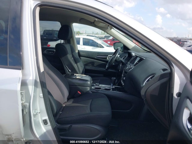 5N1DR2MM9JC654264 Nissan Pathfinder Sv