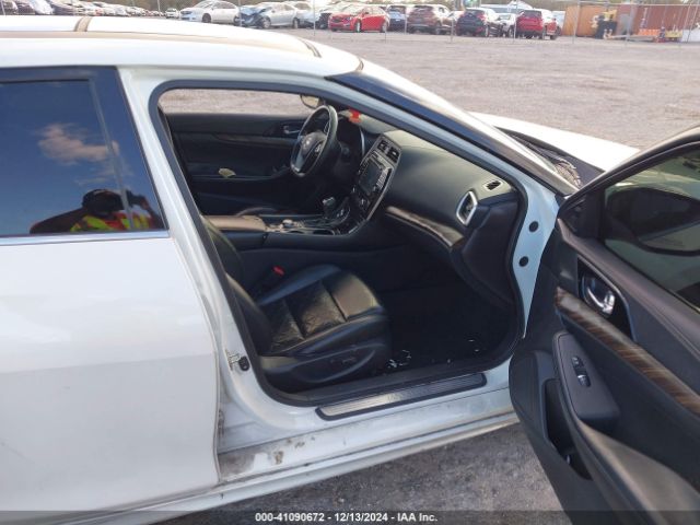 1N4AA6AP1GC413480 Nissan Maxima 3.5 Platinum