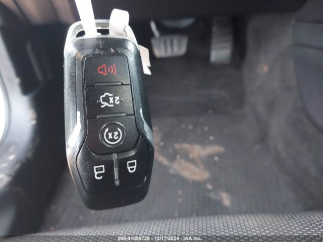 1FA6P8AM8F5346661 Ford Mustang V6