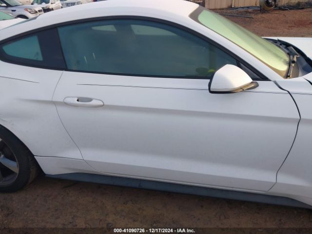 1FA6P8AM8F5346661 Ford Mustang V6