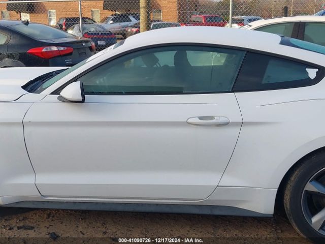 1FA6P8AM8F5346661 Ford Mustang V6