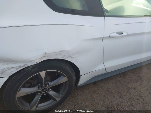1FA6P8AM8F5346661 Ford Mustang V6