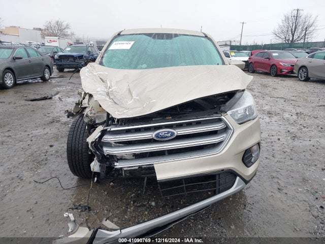 Ford ESCAPE SE 2017 1FMCU9GD1HUE83674 Image 11