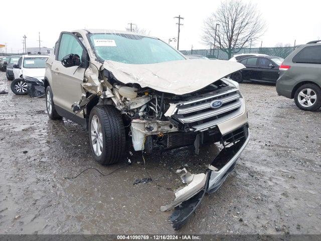 Ford ESCAPE SE 2017 1FMCU9GD1HUE83674 Image 6