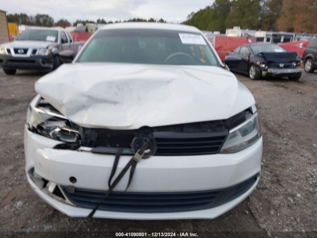 3VW2K7AJ2EM415034 Volkswagen Jetta 2.0l S