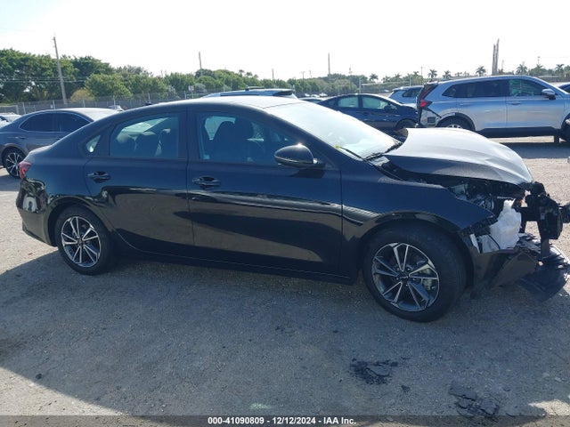 KIA Forte Lxs 2023 3KPF24AD8PE630797 Image 14