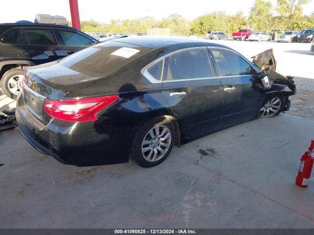 1N4AL3AP4HN306146 Nissan Altima 2.5 S
