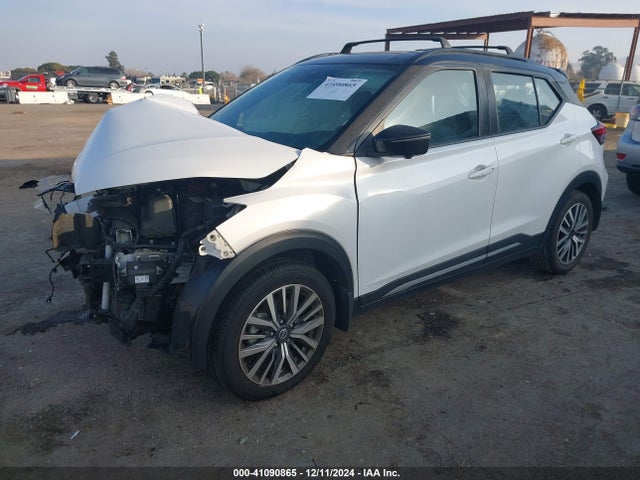 Nissan Kicks Sr Xtronic Cvt 2021 3N1CP5DV3ML495107 Image 2