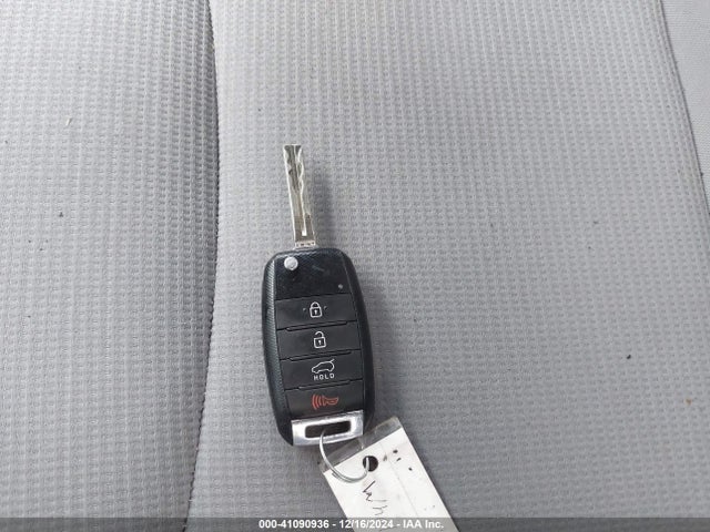 KIA Sorento Lx V6 2015 5XYKTDA70FG554967 Image 11