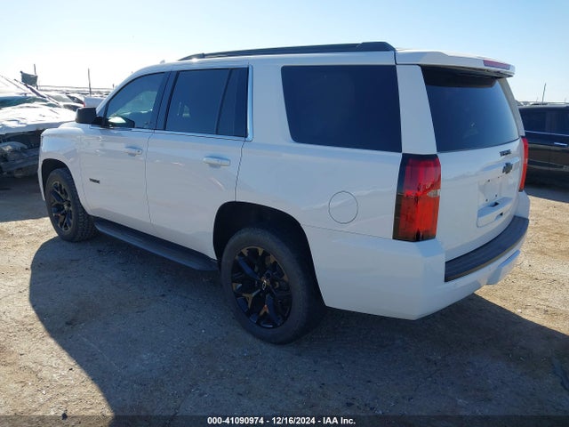 Chevrolet Tahoe Lt 2018 1GNSCBKC7JR148962 Image 3