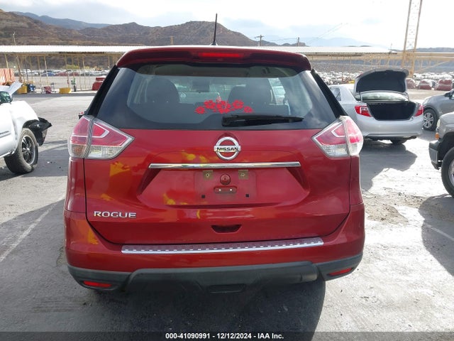 Nissan ROGUE S 2016 KNMAT2MT2GP734670 Image 16