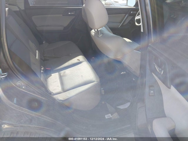 Subaru Forester 2.5i Limited 2015 JF2SJARC2FH447711 Image 8