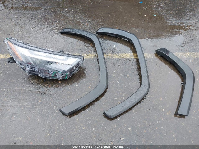 Toyota RAV4 LE 2024 2T3F1RFV8RW428356 Image 12