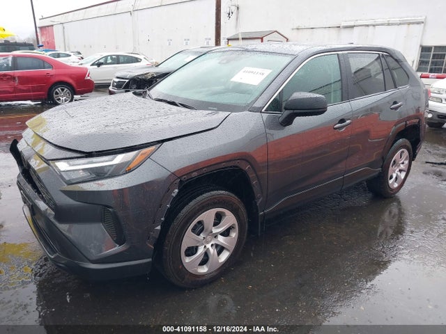 Toyota RAV4 LE 2024 2T3F1RFV8RW428356 Image 2