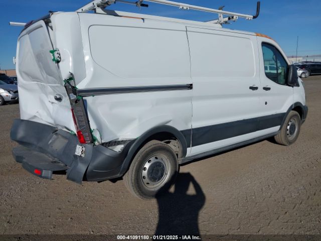 1FTYE1YM2GKB18602 Ford Transit-150