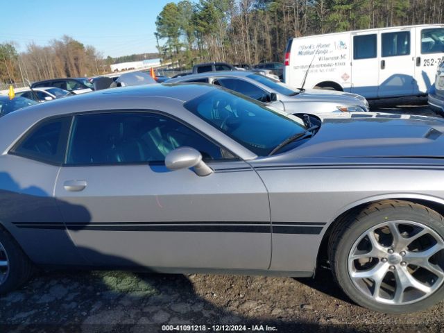 2C3CDZAG7GH101628 Dodge Challenger Sxt Plus