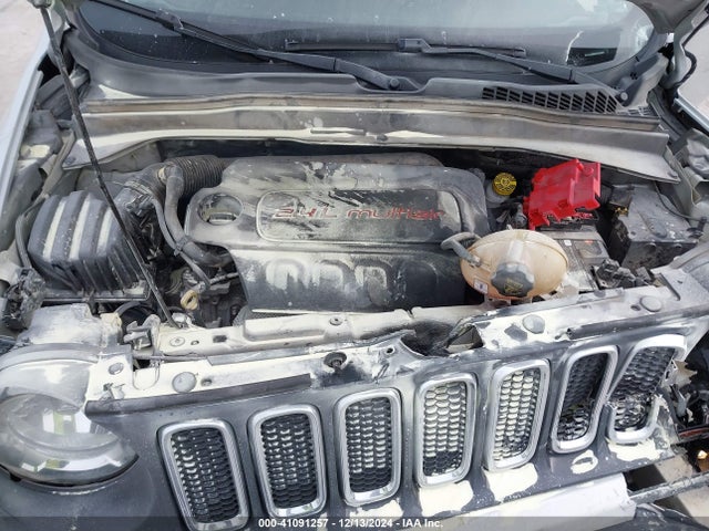 ZACCJABB0JPJ62587 Jeep Renegade Latitude Fwd