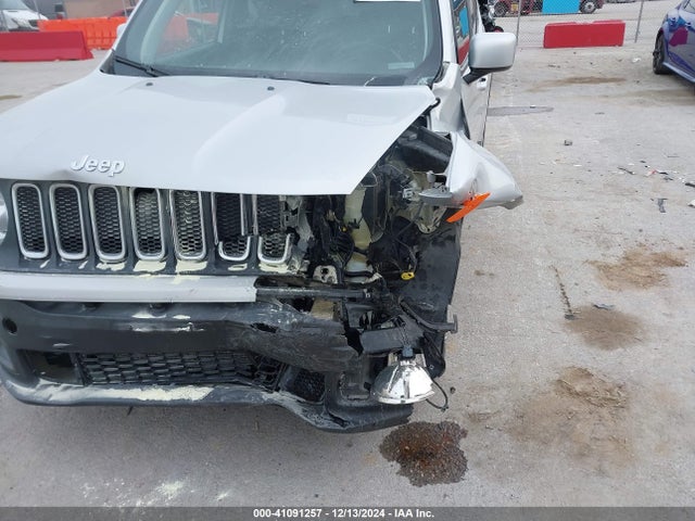 ZACCJABB0JPJ62587 Jeep Renegade Latitude Fwd