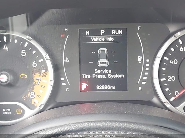 ZACCJABB0JPJ62587 Jeep Renegade Latitude Fwd