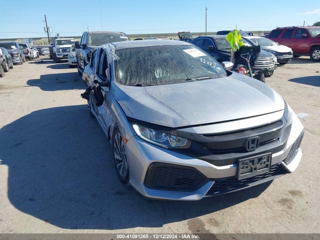 Honda Civic Lx 2018 SHHFK7H29JU238028 Image 1