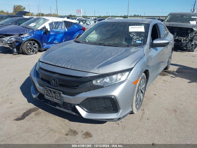 Honda Civic Lx 2018 SHHFK7H29JU238028 Image 2