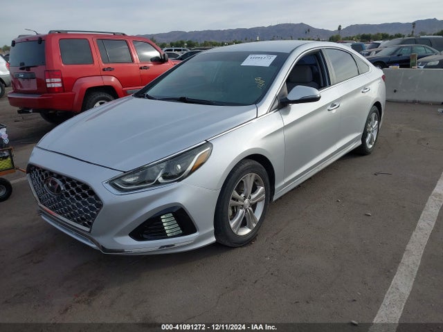 Hyundai SONATA SEL 2019 5NPE34AF7KH744143 Image 2