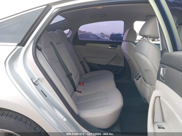 Hyundai SONATA SEL 2019 5NPE34AF7KH744143 Image 8