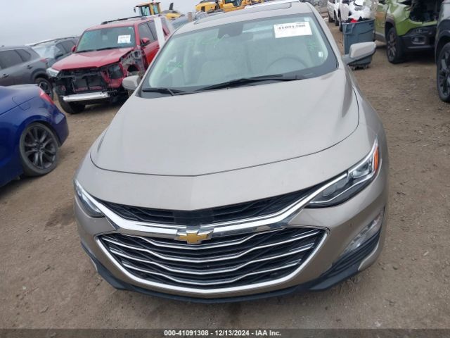1G1ZE5SX0NF199967 Chevrolet Malibu Fwd Premier