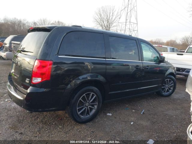 2C4RDGCG4HR713644 Dodge Grand Caravan Sxt